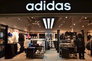 Adidas 1.jpg