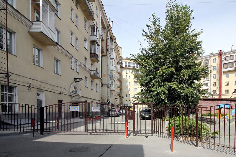 Файл:Красный проспект 30 (4).jpg