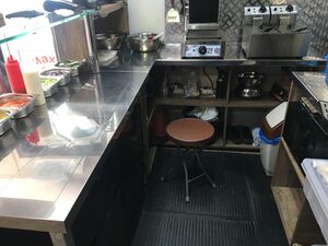 Max's Chicken 4.jpg