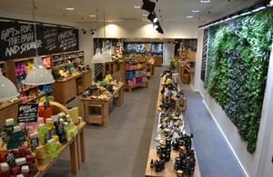Lush 3.jpg