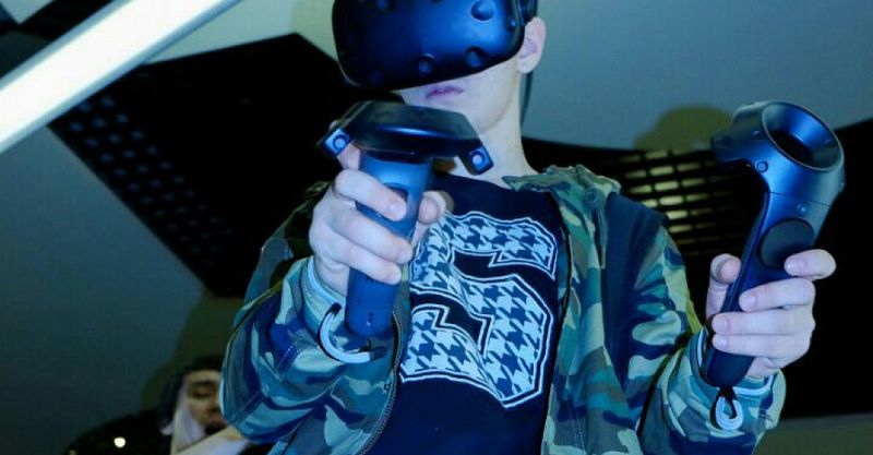 Файл:MIR VR 3.jpg