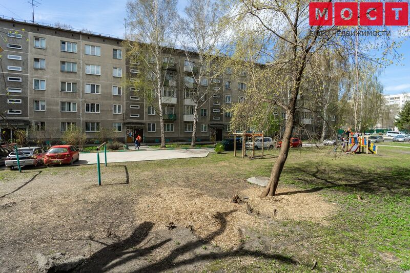 Файл:Чемская 20 МОСТ 5.jpg