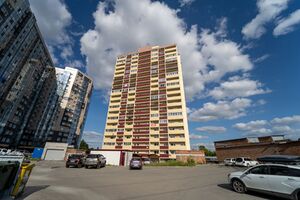 Дзержинского проспект 32а.jpg