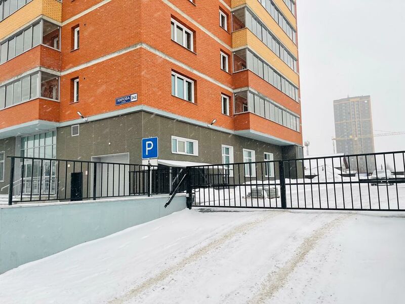 Файл:Кирова 242 (3).jpg