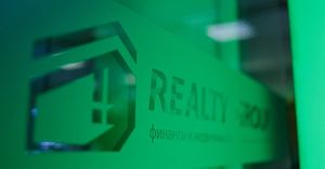 Realty Group 1.jpg